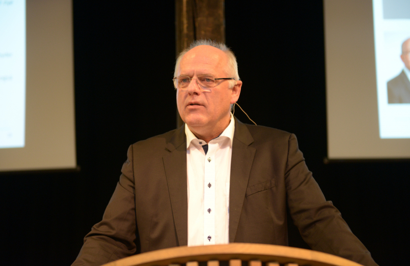 Peter C. Petersen